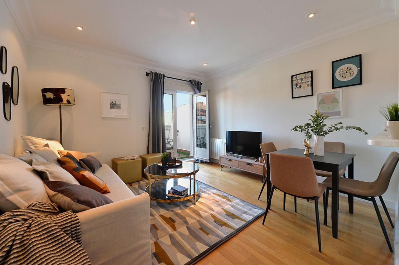 Homeabout Puerta Del Sol Premium Madrid Exteriör bild