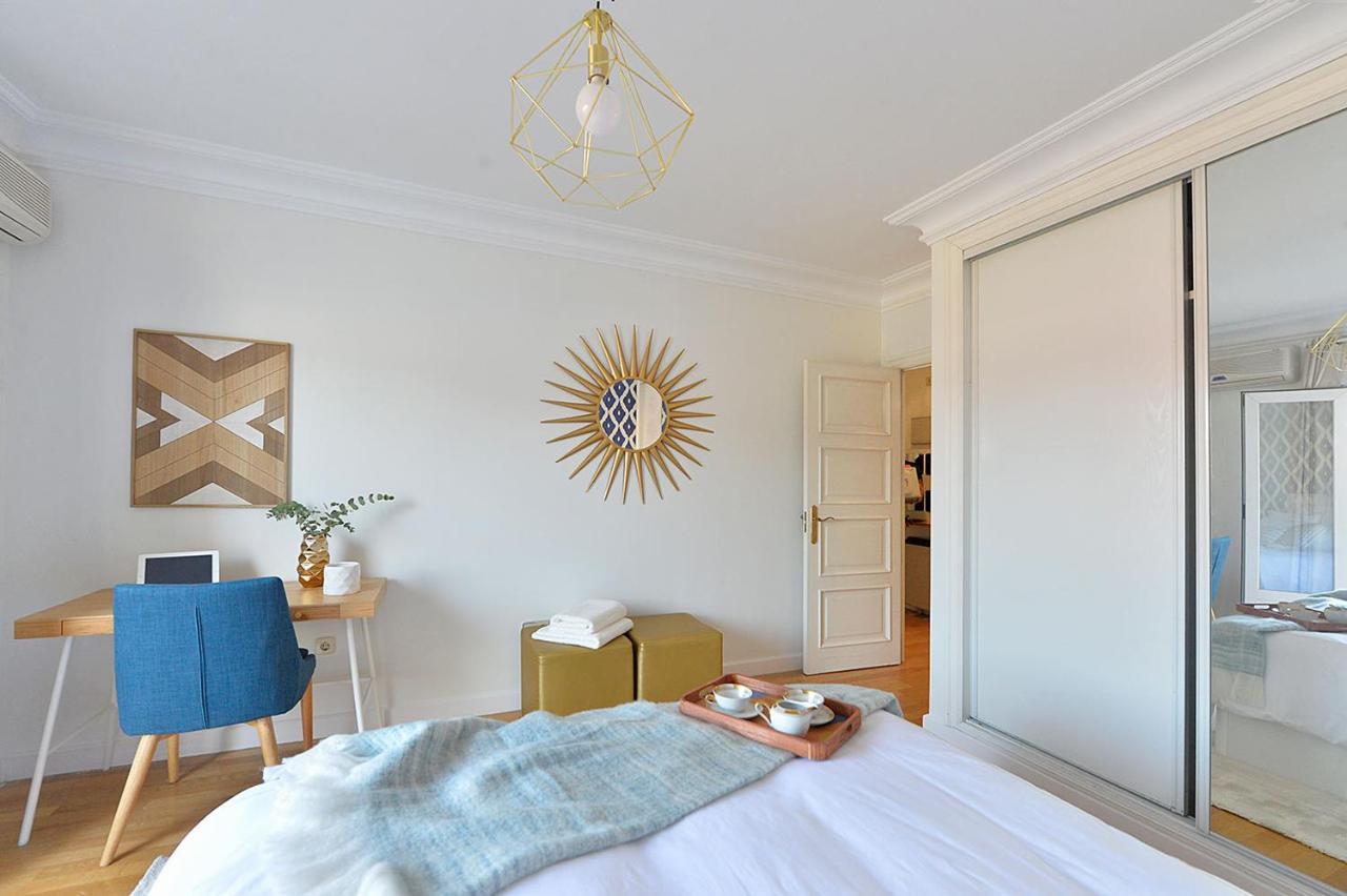 Homeabout Puerta Del Sol Premium Madrid Exteriör bild
