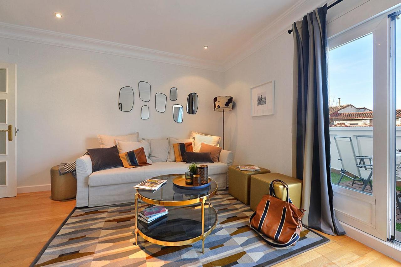 Homeabout Puerta Del Sol Premium Madrid Exteriör bild