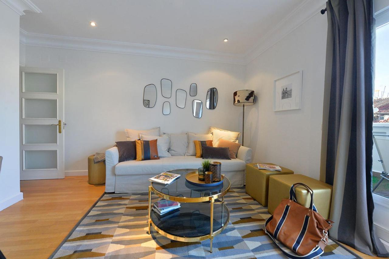 Homeabout Puerta Del Sol Premium Madrid Exteriör bild